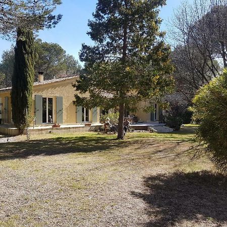 Detente Champetre Lambesc Exterior photo